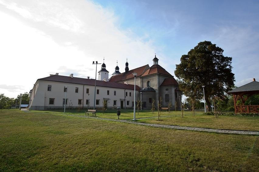 Hotel Sw. Norberta Nowe Brzesko Exterior photo